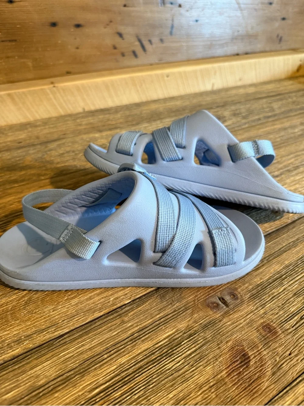 Chaco comfortable light